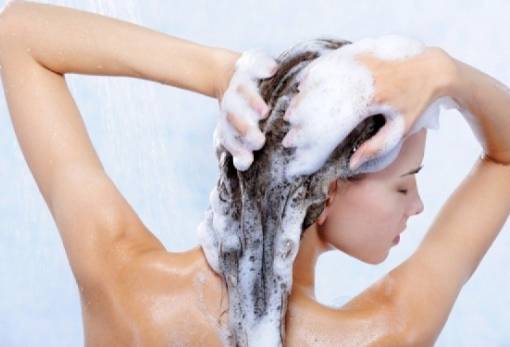 Το πιο συχνό λάθος που κάνουμε στο λούσιμο