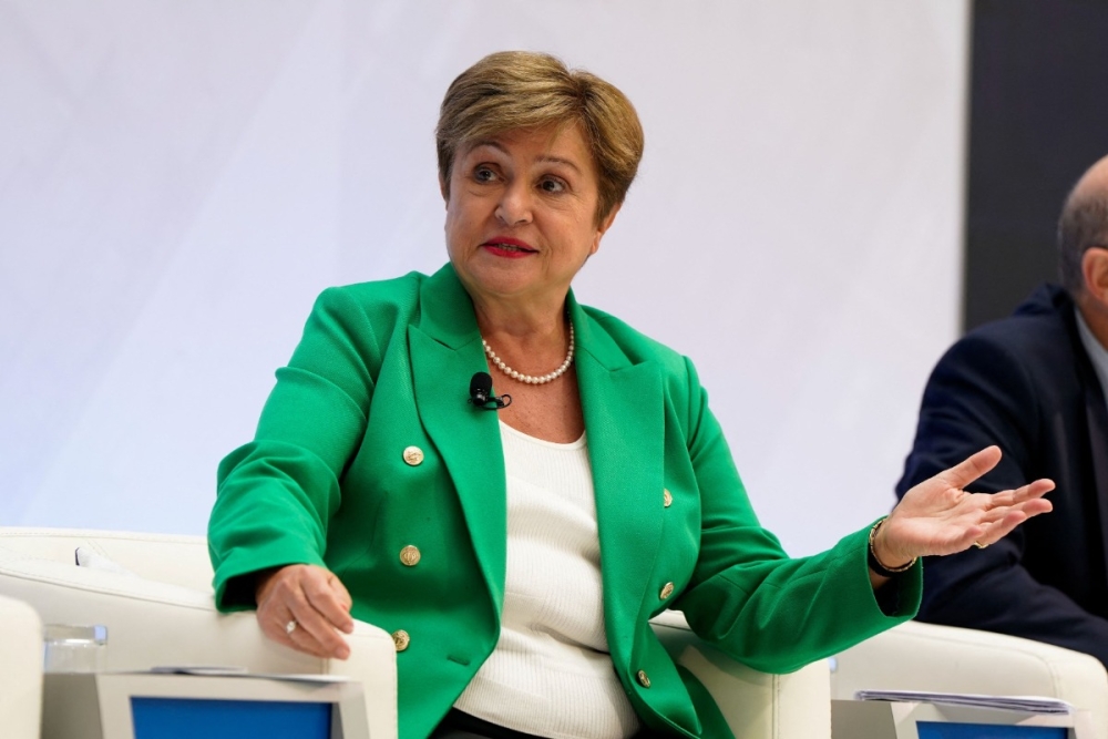 &Gamma;&epsilon;&nu;&iota;&kappa;ή &Delta;&iota;&epsilon;&upsilon;&theta;ύ&nu;&tau;&rho;&iota;&alpha; &Delta;&Nu;&Tau;: &Eta; &Epsilon;&lambda;&lambda;ά&delta;&alpha; &epsilon;ί&nu;&alpha;&iota; &alpha;&pi;ό &tau;&iota;&sigmaf; &omicron;&iota;&kappa;&omicron;&nu;&omicron;&mu;ί&epsilon;&sigmaf; &mu;&epsilon; &tau;&eta;&nu; &kappa;&alpha;&lambda;ύ&tau;&epsilon;&rho;&eta; &alpha;&pi;ό&delta;&omicron;&sigma;&eta; &sigma;&tau;&eta;&nu; &Epsilon;&Epsilon;