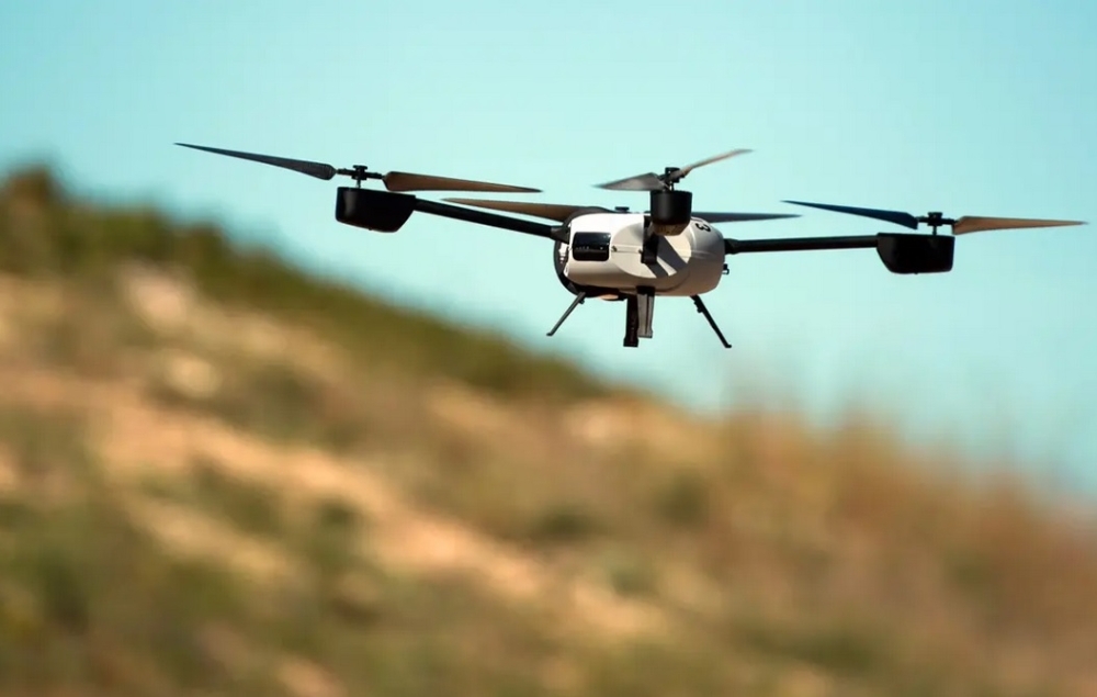 &Sigma;&tau;&omicron;&nu; &omicron;&upsilon;&rho;&alpha;&nu;ό &tau;&alpha; drones &tau;&omicron;&upsilon; &Delta;ή&mu;&omicron;&upsilon; &Sigma;&pi;ά&rho;&tau;&eta;&sigmaf;