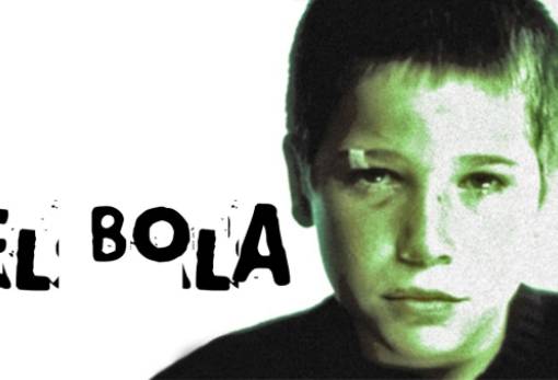 Φιλία που γίνεται καταφύγιο: «Ο Μπάλας» φωτίζει μια σκληρή παιδική πραγματικότητα