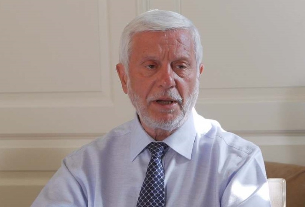 &laquo;&Beta;&omicron;&lambda;έ&sigmaf;&raquo; &Tau;&alpha;&tau;&omicron;ύ&lambda;&eta; &kappa;&alpha;&tau;ά &Pi;&epsilon;&rho;&iota;&phi;&epsilon;&rho;&epsilon;&iota;&alpha;&kappa;ή&sigmaf; &Alpha;&rho;&chi;ή&sigmaf;: &laquo;&Epsilon;ί&pi;&epsilon; ό&chi;&iota; &sigma;&tau;&alpha; &delta;ί&kappa;&alpha;&iota;&alpha; &alpha;&iota;&tau;ή&mu;&alpha;&tau;&alpha; &tau;&omega;&nu; &alpha;&gamma;&rho;&omicron;&tau;ώ&nu;, &pi;&rho;&omicron;&tau;ά&sigma;&sigma;&omicron;&nu;&tau;&alpha;&sigmaf; &tau;&eta;&nu; &kappa;&omicron;&mu;&mu;&alpha;&tau;&iota;&kappa;ή &tau;&eta;&sigmaf; &tau;&alpha;&upsilon;&tau;ό&tau;&eta;&tau;&alpha;&raquo;