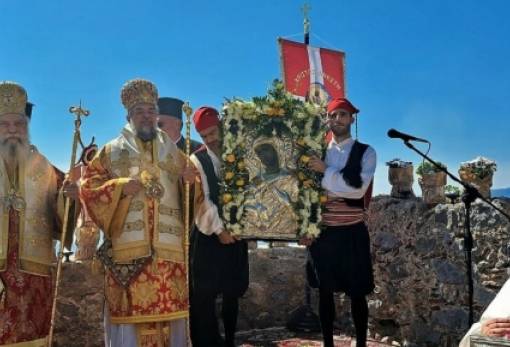 Πανηγύρισε την Παναγία Χρυσαφίτισσα η Μονεμβασιά (ΦΩΤΟ)