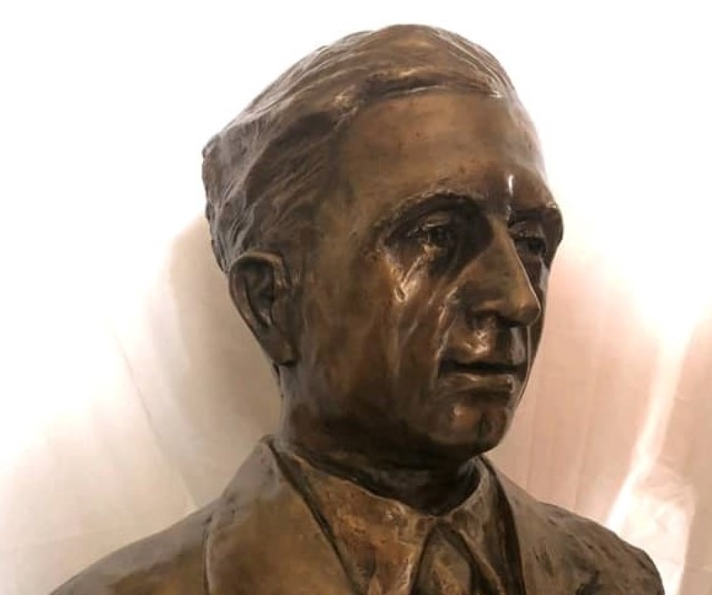 &Delta;&eta;&mu;&omicron;&sigma;&theta;έ&nu;&eta;&sigmaf; &Tau;&zeta;&alpha;&nu;ά&kappa;&omicron;&sigmaf; &gamma;&iota;&alpha; &pi;&rho;&omicron;&tau;&omicron;&mu;ή &Kappa;&alpha;&rho;&beta;&omicron;ύ&nu;&eta;: &laquo;&Delta;&epsilon;&nu; έ&rho;&chi;&epsilon;&tau;&alpha;&iota; &gamma;&iota;&alpha; &nu;&alpha; &delta;&iota;&chi;ά&sigma;&epsilon;&iota;, &alpha;&lambda;&lambda;ά &gamma;&iota;&alpha; &nu;&alpha; &epsilon;&nu;ώ&sigma;&epsilon;&iota;&raquo;