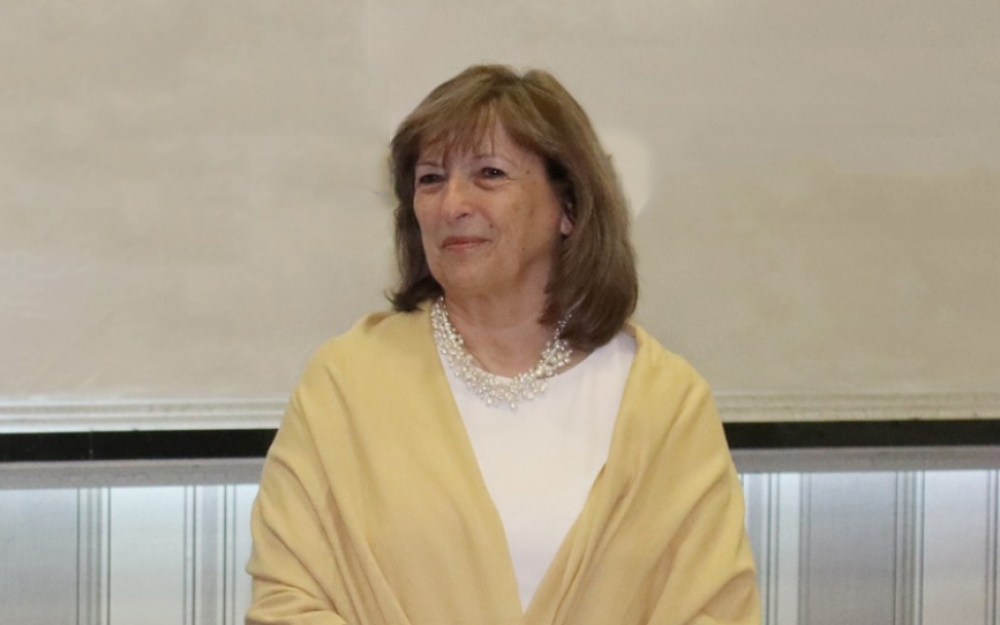 &Kappa;&alpha;&nu;&epsilon;&lambda;&lambda;&omicron;&pi;&omicron;ύ&lambda;&omicron;&upsilon;: &Mu;&iota;&chi;ά&lambda;&eta;, &gamma;&iota;&alpha;&tau;ί &delta;&epsilon;&nu; &mu;&alpha;&sigmaf; &kappa;ά&lambda;&epsilon;&sigma;&epsilon;&sigmaf; &sigma;&tau;&eta;&nu; &epsilon;&nu;&eta;&mu;έ&rho;&omega;&sigma;&eta;;