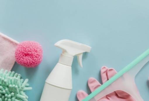 3 καθαριστικά που μπορείς να φτιάξεις εύκολα μόνη σου στο σπίτι