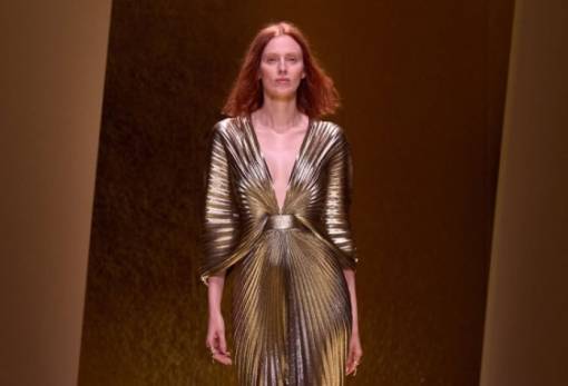 4 τάσεις για να είσαι η πιο καλοντυμένη στο ρεβεγιόν