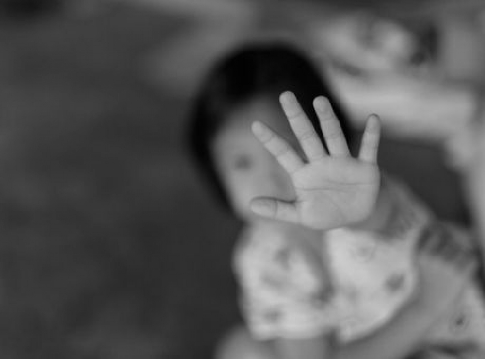 &Eta; &sigma;&epsilon;&xi;&omicron;&upsilon;&alpha;&lambda;&iota;&kappa;ή &beta;ί&alpha; &pi;&rho;&omicron;&kappa;&alpha;&lambda;&epsilon;ί &alpha;&phi;ό&rho;&eta;&tau;&eta; &delta;&upsilon;&sigma;&tau;&upsilon;&chi;ί&alpha; &sigma;&tau;&omicron;&upsilon;&sigmaf; &epsilon;&phi;ή&beta;&omicron;&upsilon;&sigmaf;