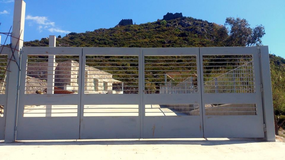 &Kappa;&lambda;&epsilon;&iota;&sigma;&tau;&omicron;ί &epsilon;&nu; &mu;έ&sigma;&omega; &tau;&omicron;&upsilon;&rho;&iota;&sigma;&tau;&iota;&kappa;ή&sigmaf; &pi;&epsilon;&rho;&iota;ό&delta;&omicron;&upsilon; &omicron;&iota; &alpha;&rho;&chi;&alpha;&iota;&omicron;&lambda;&omicron;&gamma;&iota;&kappa;&omicron;ί &chi;ώ&rho;&omicron;&iota; &tau;&omicron;&upsilon; &Gamma;&epsilon;&rho;&alpha;&kappa;ί&omicron;&upsilon;