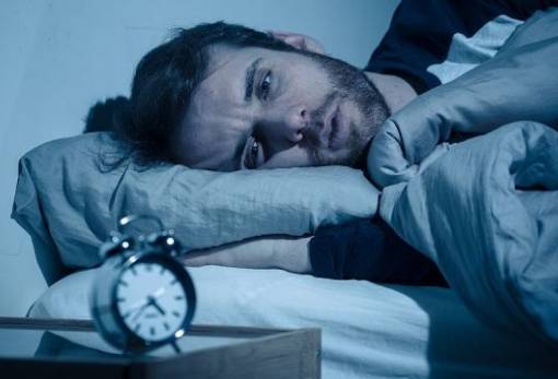 Οι άνθρωποι θα χάσουν πάνω από 50 ώρες ύπνου εξαιτίας της υπερθέρμανσης του πλανήτη