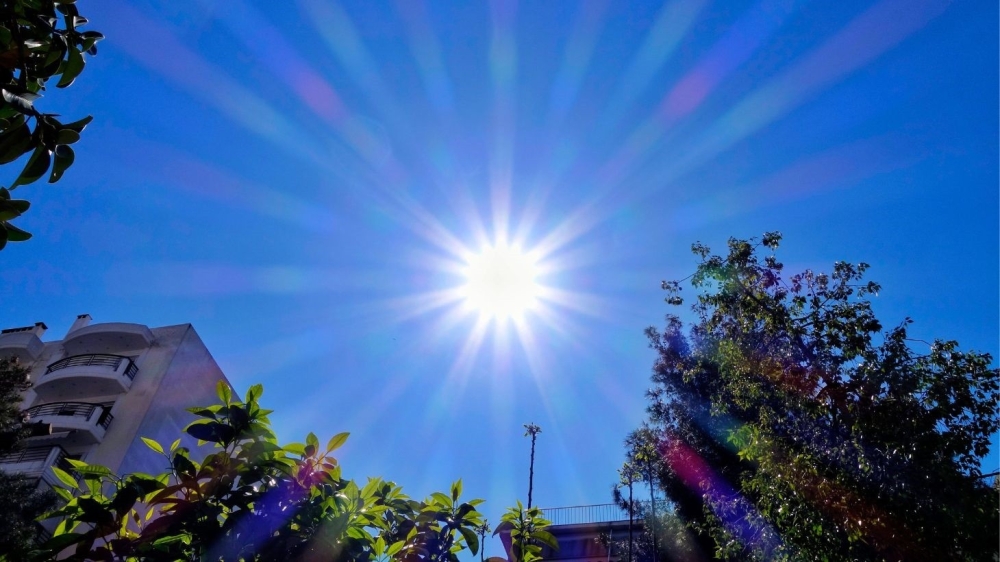 Copernicus: &Omicron; &Iota;&alpha;&nu;&omicron;&upsilon;ά&rho;&iota;&omicron;&sigmaf; &tau;&omicron;&upsilon; 2025 ή&tau;&alpha;&nu; &omicron; &pi;&iota;&omicron; &theta;&epsilon;&rho;&mu;ό&sigmaf; &mu;ή&nu;&alpha;&sigmaf; &pi;&omicron;&upsilon; &kappa;&alpha;&tau;&alpha;&gamma;&rho;ά&phi;&tau;&eta;&kappa;&epsilon; &pi;&omicron;&tau;έ &sigma;&tau;&eta;&nu; &upsilon;&phi;ή&lambda;&iota;&omicron;