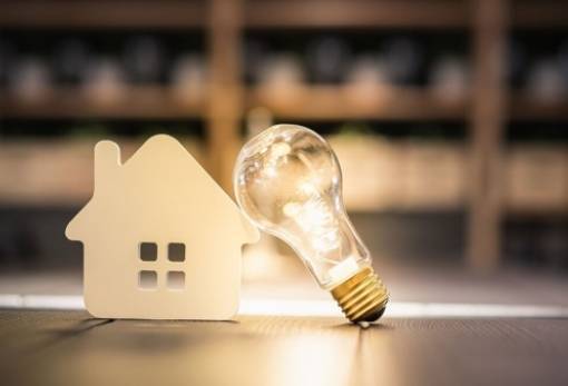 Κατανάλωση ηλεκτρικής ενέργειας: Ξεκίνησαν οι αιτήσεις επιχειρήσεων για επιδότηση