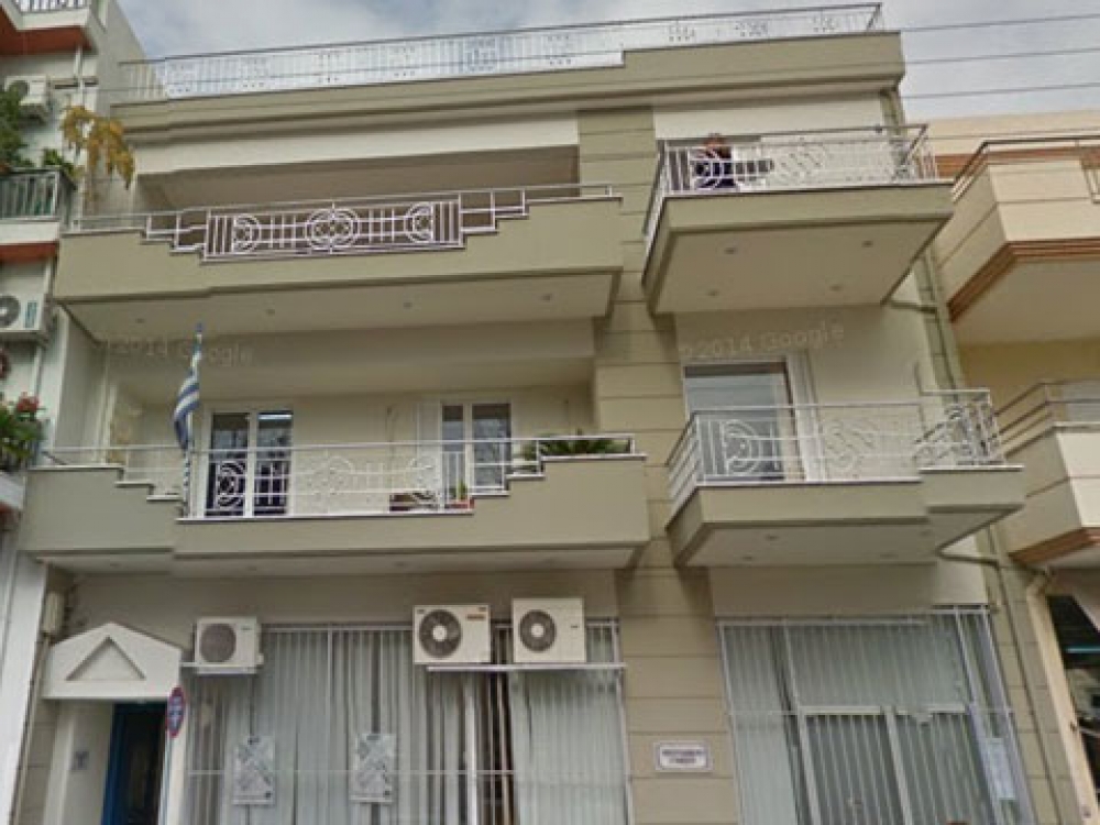 &Xi;&epsilon;&kappa;ί&nu;&eta;&sigma;&epsilon; &sigma;&tau;&omicron; &Gamma;&upsilon;&theta;&epsilon;&iota;&omicron; &eta; &delta;ί&kappa;&eta; &gamma;&iota;&alpha; &tau;&omicron; &phi;ό&nu;&omicron; &tau;&omicron;&upsilon; 18&chi;&rho;&omicron;&nu;&omicron;&upsilon; &Rho;&omicron;&mu;ά &sigma;&tau;&eta; &Mu;&epsilon;&sigma;&sigma;&eta;&nu;ί&alpha;