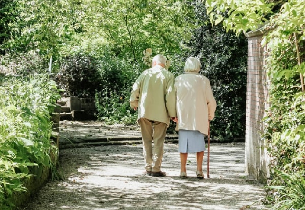&Alpha;&kappa;ό&mu;&alpha; &kappa;&alpha;&iota; έ&nu;&alpha;&sigmaf; &pi;&epsilon;&rho;ί&pi;&alpha;&tau;&omicron;&sigmaf; &tau;&eta;&nu; &eta;&mu;έ&rho;&alpha; &alpha;&rho;&kappa;&epsilon;ί &gamma;&iota;&alpha; &nu;&alpha; &epsilon;&pi;&iota;&beta;&rho;&alpha;&delta;ύ&nu;&epsilon;&iota; &tau;&eta;&nu; &Alpha;&lambda;&tau;&sigma;&chi;ά&iota;&mu;&epsilon;&rho;