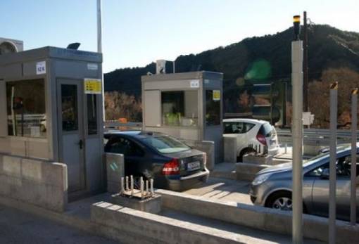 Απαγορευτικό το ταξίδι με αυτοκίνητο λόγω ανατίμησης των διοδίων,