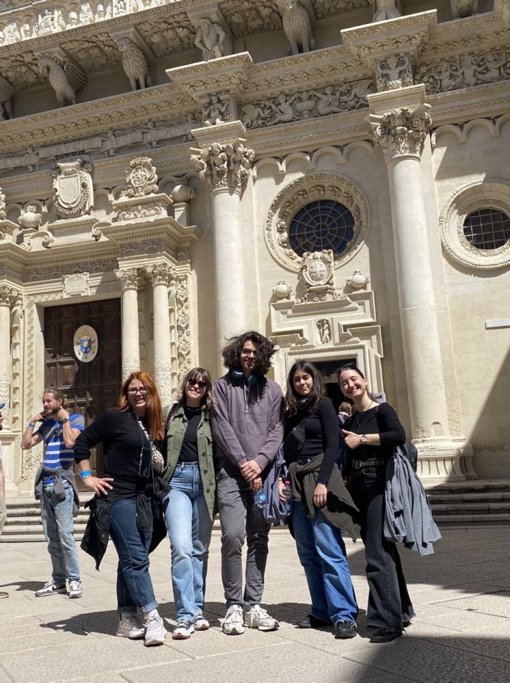 &Eta; &mu;&omicron;&upsilon;&sigma;&iota;&kappa;ή έ&nu;&omega;&sigma;&epsilon; &tau;&omicron;&upsilon;&sigmaf; &Lambda;ά&kappa;&omega;&nu;&epsilon;&sigmaf;  &mu;&epsilon; &nu;έ&omicron;&upsilon;&sigmaf; &alpha;&pi;ό &tau;&eta;&nu; &Epsilon;&upsilon;&rho;ώ&pi;&eta;