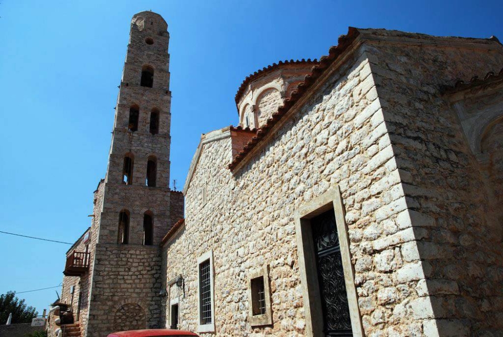 &Pi;&rho;ό&gamma;&rho;&alpha;&mu;&mu;&alpha; &alpha;&kappa;&omicron;&lambda;&omicron;&upsilon;&theta;&iota;ώ&nu; &Mu;. &Epsilon;&beta;&delta;&omicron;&mu;ά&delta;&alpha;&sigmaf;-&Pi;ά&sigma;&chi;&alpha; &sigma;&tau;&omicron;&nu; &Iota;&Nu; &Pi;&alpha;&mu;&mu;&epsilon;&gamma;ί&sigma;&tau;&omega;&nu; &Tau;&alpha;&xi;&iota;&alpha;&rho;&chi;ώ&nu; &Alpha;&rho;&epsilon;ό&pi;&omicron;&lambda;&eta;&sigmaf;