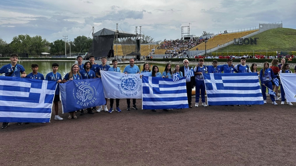 &Lambda;ά&kappa;&omega;&nu;&epsilon;&sigmaf; &kappa;&upsilon;&nu;&eta;&gamma;&omicron;ύ&nu; &tau;&omicron; ό&nu;&epsilon;&iota;&rho;&omicron; &sigma;&tau;&omicron;&upsilon;&sigmaf; &Pi;&alpha;&iota;&delta;&iota;&kappa;&omicron;ύ&sigmaf; &Alpha;&gamma;ώ&nu;&epsilon;&sigmaf; &tau;&omicron;&upsilon; &Mu;&epsilon;&xi;&iota;&kappa;&omicron;ύ