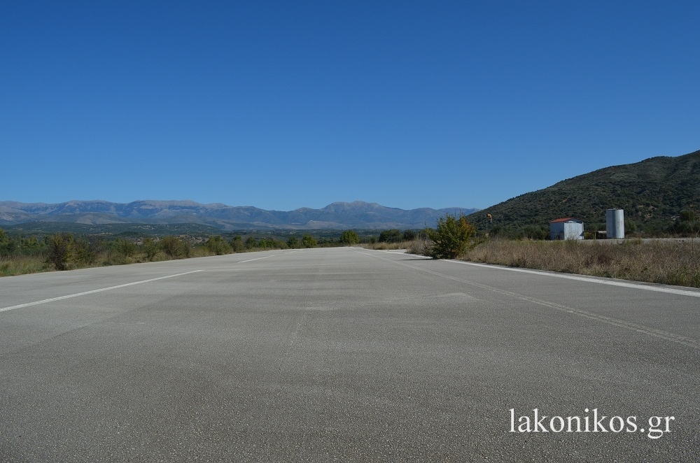 Έ&nu;&alpha; &beta;ή&mu;&alpha; &pi;&iota;&omicron; &kappa;&omicron;&nu;&tau;ά &sigma;&tau;&eta;&nu; &laquo;&alpha;&pi;&omicron;&gamma;&epsilon;ί&omega;&sigma;&eta;&raquo; &tau;&omicron;&upsilon; &alpha;&epsilon;&rho;&omicron;&delta;&rho;&omicron;&mu;ί&omicron;&upsilon; &Sigma;&pi;ά&rho;&tau;&eta;&sigmaf;