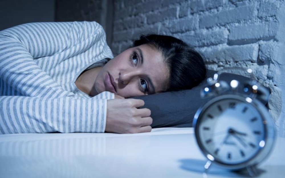 Ύ&pi;&nu;&omicron;&sigmaf;: &Gamma;&iota;&alpha;&tau;ί &xi;&upsilon;&pi;&nu;ά&mu;&epsilon; &mu;&epsilon;&tau;&alpha;&xi;ύ 3 &kappa;&alpha;&iota; 5 &tau;&omicron; &pi;&rho;&omega;ί;