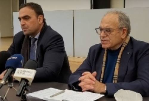 «Η Περιφέρεια δε λειτουργεί πια ως ταξιδιωτικό πρακτορείο με μυθικά ταξίδια»