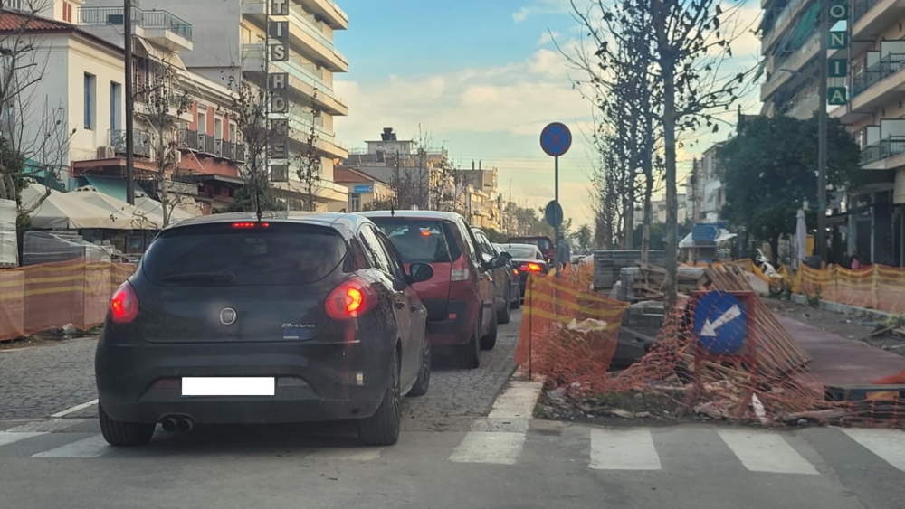 &Theta;&alpha; έ&kappa;&alpha;&nu;&epsilon; &laquo;&delta;&omicron;&upsilon;&lambda;ί&tau;&sigma;&alpha;&raquo; &eta; &alpha;&sigma;&tau;&iota;&kappa;ή &sigma;&upsilon;&gamma;&kappa;&omicron;&iota;&nu;&omega;&nu;ί&alpha; &sigma;&tau;&eta; &Sigma;&pi;ά&rho;&tau;&eta;