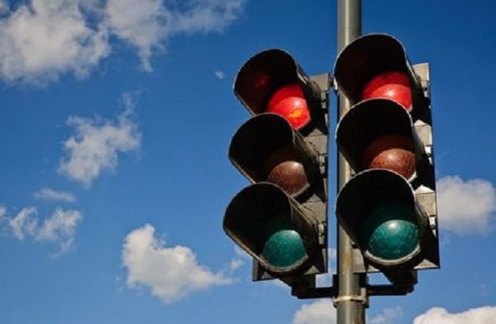 &laquo;Ά&lambda;&lambda;&eta; &mu;&iota;&alpha; &pi;&rho;&omega;&tau;&iota;ά &gamma;&iota;&alpha; &tau;&omicron;&nu; &tau;ό&pi;&omicron; &mu;&alpha;&sigmaf;&raquo;