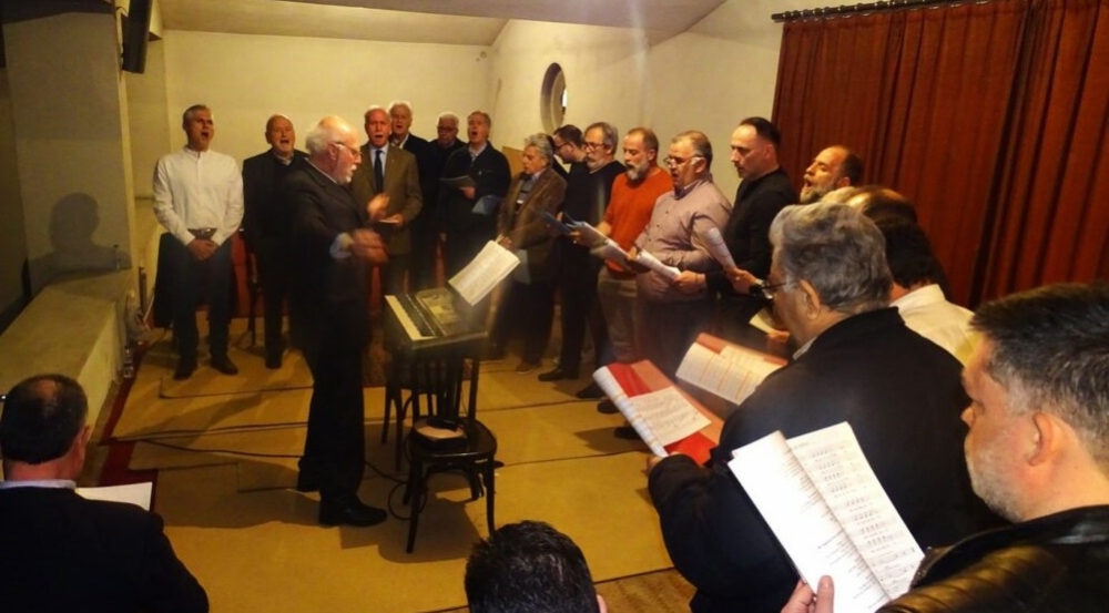 &Mu;&epsilon; &epsilon;&upsilon;&lambda;ά&beta;&epsilon;&iota;&alpha; &epsilon;&psi;ά&lambda;&eta; &tau;&omicron; &tau;&rho;&omicron;&pi;ά&rho;&iota;&omicron; &tau;&eta;&sigmaf; &Kappa;&alpha;&sigma;&sigma;&iota;&alpha;&nu;ή&sigmaf; &sigma;&tau;&omicron;&nu; Ά&gamma;&iota;&omicron; &Beta;&alpha;&sigma;ί&lambda;&epsilon;&iota;&omicron; &Sigma;&pi;ά&rho;&tau;&eta;&sigmaf;