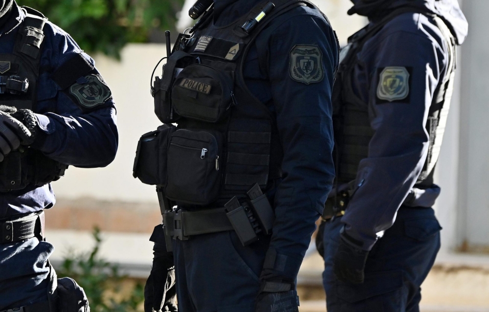 &laquo;&Sigma;ά&rho;&omega;&sigma;&epsilon;&raquo; &xi;&alpha;&nu;ά &tau;&eta;&nu; &Pi;&epsilon;&lambda;&omicron;&pi;ό&nu;&nu;&eta;&sigma;&omicron; &sigma;&epsilon; &mu;&iota;&alpha; &mu;έ&rho;&alpha; &eta; &Epsilon;&Lambda;&Alpha;&Sigma;