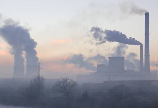 Πιο επικίνδυνη από το... κάπνισμα η ατμοσφαιρική ρύπανση