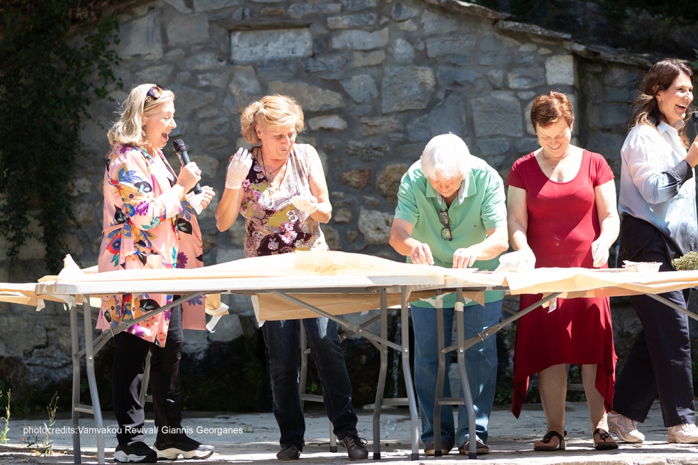 &Tau;&omicron; ICC Women Hellas &beta;&rho;έ&theta;&eta;&kappa;&epsilon; &sigma;&tau;&eta; &Beta;&alpha;&mu;&beta;&alpha;&kappa;&omicron;ύ