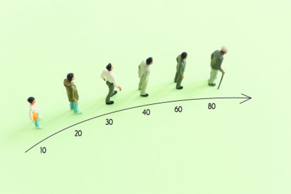 &Sigma;&tau;&eta;&nu; &pi;&rho;ώ&tau;&eta; &pi;&epsilon;&nu;&tau;ά&delta;&alpha; &tau;&eta;&sigmaf; &Epsilon;&Epsilon; &mu;&epsilon; &tau;&omicron; &upsilon;&psi;&eta;&lambda;ό&tau;&epsilon;&rho;&omicron; &pi;&rho;&omicron;&sigma;&delta;ό&kappa;&iota;&mu;&omicron; &upsilon;&gamma;&iota;&omicron;ύ&sigmaf; &zeta;&omega;ή&sigmaf; &omicron;&iota; Έ&lambda;&lambda;&eta;&nu;&epsilon;&sigmaf;