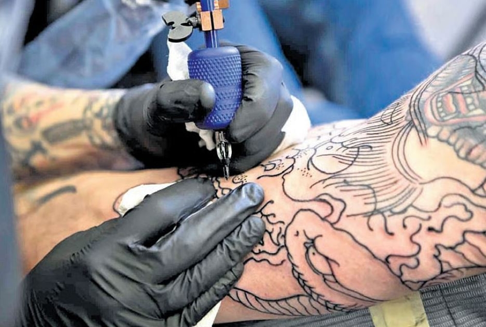 &Tau;&alpha;&tau;&omicron;&upsilon;ά&zeta; &kappa;&alpha;&iota; &upsilon;&gamma;&epsilon;ί&alpha;: &Mu;&pi;&omicron;&rho;&epsilon;ί &tau;&omicron; &mu;&epsilon;&lambda;ά&nu;&iota; &nu;&alpha; &sigma;&upsilon;&nu;&delta;έ&epsilon;&tau;&alpha;&iota; &mu;&epsilon; &kappa;&alpha;&rho;&kappa;ί&nu;&omicron;;