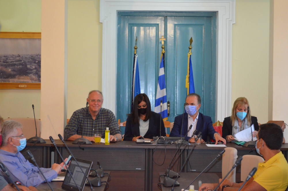 &Sigma;&upsilon;&nu;&epsilon;&delta;&rho;&iota;ά&zeta;&epsilon;&iota; &sigma;&tau;&eta; &Sigma;&pi;ά&rho;&tau;&eta; &eta; &Omicron;&iota;&kappa;&omicron;&nu;&omicron;&mu;&iota;&kappa;ή &Epsilon;&pi;&iota;&tau;&rho;&omicron;&pi;ή &Delta;&Epsilon;&Upsilon;&Alpha; &Epsilon;&lambda;&lambda;ά&delta;&alpha;&sigmaf;