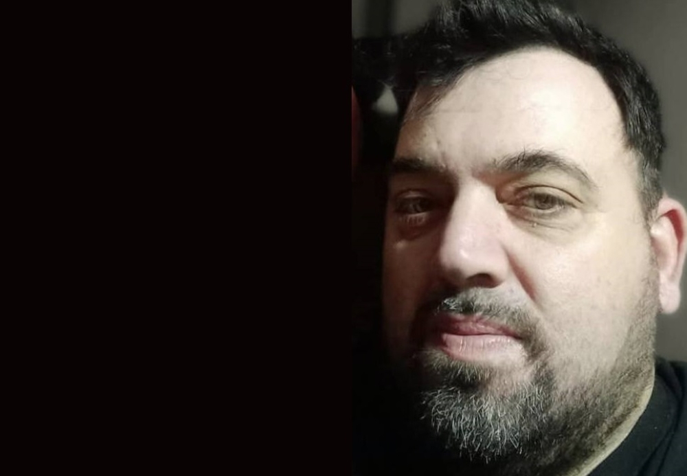 &laquo;Έ&phi;&upsilon;&gamma;&epsilon;&raquo; &nu;&omega;&rho;ί&sigmaf; &omicron; &kappa;&alpha;&lambda;ό&kappa;&alpha;&rho;&delta;&omicron;&sigmaf; &Theta;&alpha;&nu;ά&sigma;&eta;&sigmaf; &Kappa;&alpha;&rho;&kappa;&alpha;&mu;&pi;ά&sigma;&eta;&sigmaf;