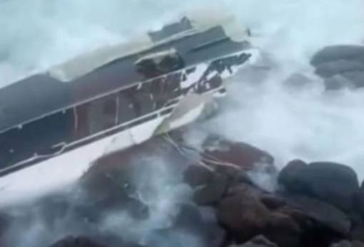 Από Τυνησία προς Πειραιά ταξίδευε  η θαλαμηγός που «τσακίστηκε» στην Ελαφόνησο