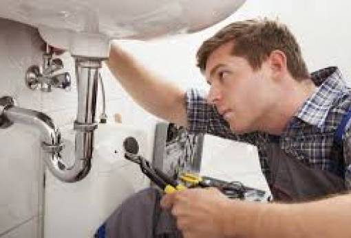 Εξετάσεις για άδεια υδραυλικού στην Κόρινθο