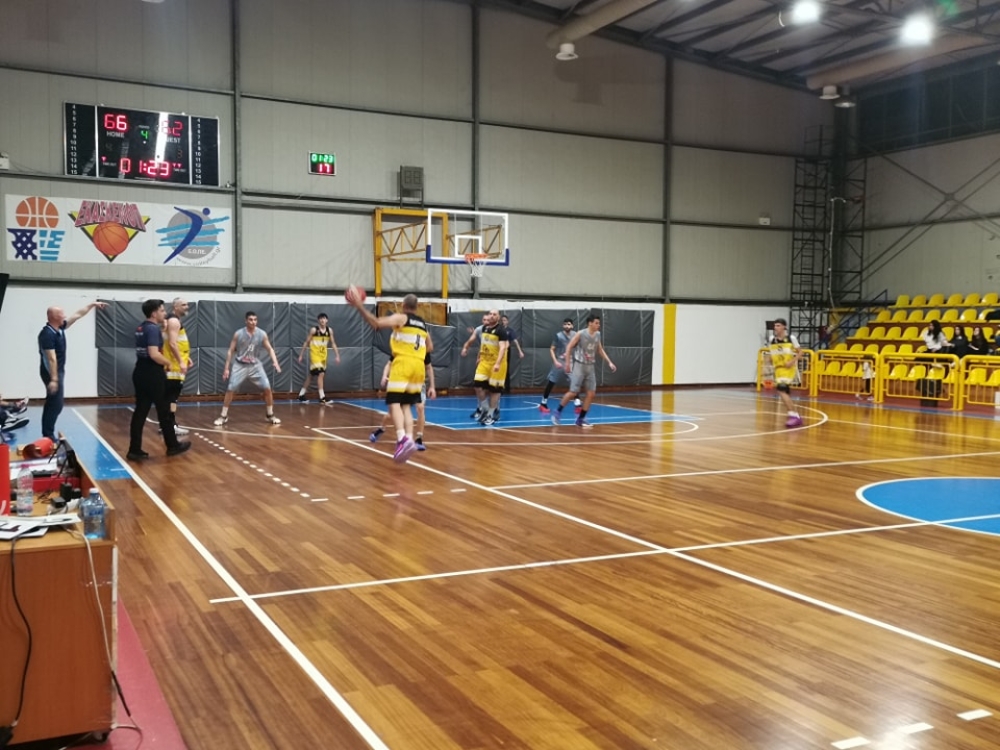 &Alpha;1΄ &Epsilon;&Kappa;&Alpha;&Sigma;&Kappa;&Epsilon;&Nu;&Omicron;&Pi;: Ά&nu;&epsilon;&tau;&epsilon;&sigmaf; &nu;ί&kappa;&epsilon;&sigmaf; &gamma;&iota;&alpha; &Lambda;ά&kappa;&omega;&nu;&alpha; &kappa;&alpha;&iota; &Sigma;&pi;&alpha;&rho;&tau;&iota;&alpha;&tau;&iota;&kappa;ό