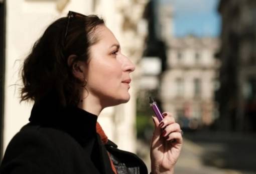 Νέα μελέτη συνδέει το άτμισμα με τον κίνδυνο καρκίνου