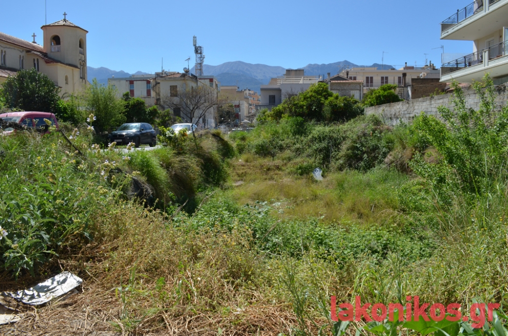 &laquo;Έ&zeta;&omega;&sigma;&epsilon;&raquo; &eta; &epsilon;&gamma;&kappa;&alpha;&tau;ά&lambda;&epsilon;&iota;&psi;&eta; &kappa;&omicron;&nu;&tau;ά &sigma;&tau;&omicron; &kappa;έ&nu;&tau;&rho;&omicron; &tau;&eta;&sigmaf; &Sigma;&pi;ά&rho;&tau;&eta;&sigmaf;