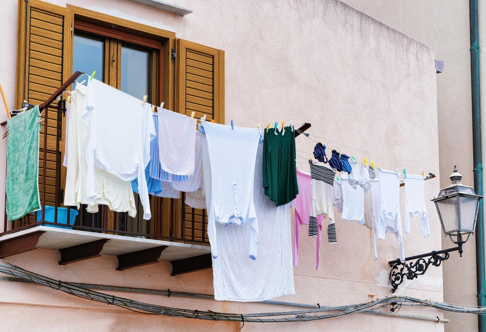 &Rho;&omicron;ύ&chi;&alpha; &kappa;&alpha;&iota; &epsilon;&sigma;ώ&rho;&omicron;&upsilon;&chi;&alpha;: &Kappa;ά&theta;&epsilon; &pi;ό&tau;&epsilon; &pi;&rho;έ&pi;&epsilon;&iota; &nu;&alpha; &tau;&alpha; &pi;&lambda;έ&nu;&epsilon;&iota;&sigmaf;;