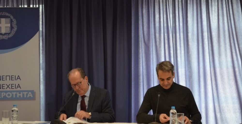 &Xi;&epsilon;&delta;&iota;ά&lambda;&upsilon;&nu;&alpha;&nu; &tau;&alpha; &sigma;ύ&nu;&nu;&epsilon;&phi;&alpha; &sigma;&tau;&iota;&sigmaf; &sigma;&chi;έ&sigma;&epsilon;&iota;&sigmaf; &Nu;ί&kappa;&alpha; - &Mu;&eta;&tau;&sigma;&omicron;&tau;ά&kappa;&eta;