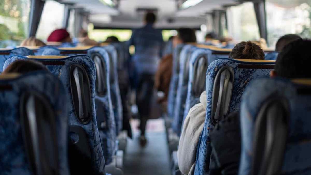 &Lambda;&epsilon;&omega;&phi;&omicron;&rho;&epsilon;ί&omicron; &sigma;&chi;&omicron;&lambda;&iota;&kappa;ή&sigmaf; &epsilon;&kappa;&delta;&rho;&omicron;&mu;ή&sigmaf; &laquo;&kappa;ό&lambda;&lambda;&eta;&sigma;&epsilon;&raquo; &sigma;&epsilon; &delta;&rho;ό&mu;&omicron; &tau;&eta;&sigmaf; &Phi;ά&rho;&iota;&delta;&omicron;&sigmaf;