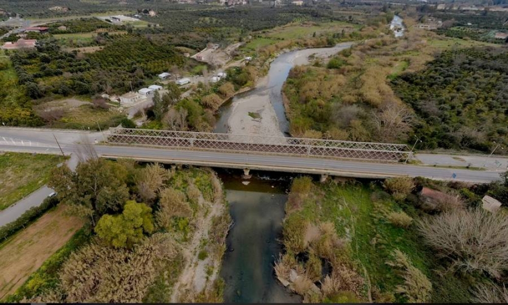 &Theta;&omega;&rho;&alpha;&kappa;ί&zeta;&epsilon;&tau;&alpha;&iota; &alpha;&pi;ό &tau;ώ&rho;&alpha; &gamma;&iota;&alpha; &tau;&omicron;&nu; &epsilon;&rho;&chi;ό&mu;&epsilon;&nu;&omicron; &chi;&epsilon;&iota;&mu;ώ&nu;&alpha; &eta; &Lambda;&alpha;&kappa;&omega;&nu;ί&alpha;