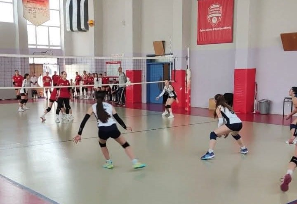 &laquo;&Sigma;&upsilon;&sigma;&tau;ή&theta;&eta;&kappa;&alpha;&nu;&raquo; &sigma;&tau;&omicron;&nu; &Omicron;&lambda;&upsilon;&mu;&pi;&iota;&alpha;&kappa;ό  &tau;&alpha; &kappa;&omicron;&rho;ί&tau;&sigma;&iota;&alpha; &tau;&omicron;&upsilon; &Alpha;&Pi;&Omicron;&Epsilon;&Lambda; &Mu;&omicron;&lambda;ά&omega;&nu;