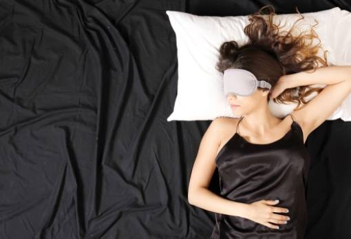 Υπερυπνία: Τι μπορεί να κρύβει η νύστα στη διάρκεια της ημέρας