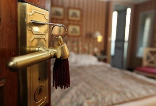 Αντίθετη τροχιά τιμών στα ξενοδοχεία της Λακωνίας