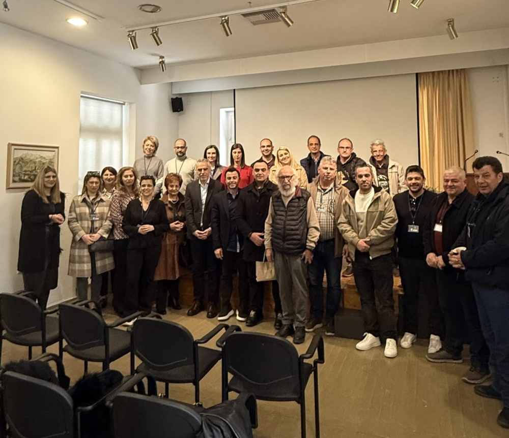 &Pi;&omicron;&lambda;&iota;&tau;&iota;&sigma;&mu;ό&sigmaf; &kappa;&alpha;&iota; &Psi;&eta;&phi;&iota;&alpha;&kappa;ή &Tau;&epsilon;&chi;&nu;&omicron;&lambda;&omicron;&gamma;ί&alpha; &sigma;&tau;&omicron;&nu; &pi;&upsilon;&rho;ή&nu;&alpha; &tau;&omicron;&upsilon; &Pi;&rho;&omicron;&sigma;&upsilon;&nu;&epsilon;&delta;&rho;ί&omicron;&upsilon; &Pi;&Epsilon;&Epsilon; &Omicron;&Tau;&Epsilon; &sigma;&tau;&eta; &Sigma;&pi;ά&rho;&tau;&eta;