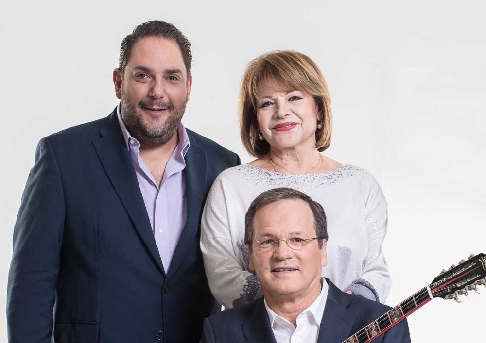 &Nu;&iota;&kappa;&omicron;&lambda;ό&pi;&omicron;&upsilon;&lambda;&omicron;&sigmaf;, &Pi;&alpha;&pi;&alpha;&delta;&omicron;&pi;&omicron;ύ&lambda;&omicron;&upsilon;, &Delta;&iota;&omicron;&nu;&upsilon;&sigma;ί&omicron;&upsilon; &gamma;&iota;&alpha; &mu;ί&alpha; &sigma;&upsilon;&nu;&alpha;&upsilon;&lambda;ί&alpha; &sigma;&tau;&omicron; &Sigma;&alpha;ϊ&nu;&omicron;&pi;&omicron;ύ&lambda;&epsilon;&iota;&omicron;