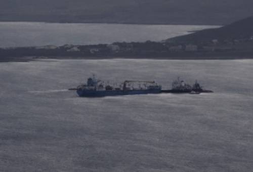 Ε. Λιάρου: «Να απομακρυνθούν τα δυο συγκρουσθέντα πλοία από την Ελαφόνησο»