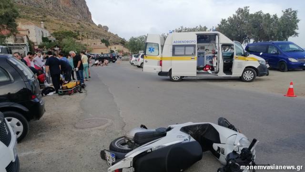 &Sigma;ύ&gamma;&kappa;&rho;&omicron;&upsilon;&sigma;&eta; &mu;&eta;&chi;&alpha;&nu;ώ&nu; &mu;&epsilon; &delta;ύ&omicron; &tau;&rho;&alpha;&upsilon;&mu;&alpha;&tau;ί&epsilon;&sigmaf; &sigma;&tau;&eta; &Mu;&omicron;&nu;&epsilon;&mu;&beta;&alpha;&sigma;&iota;ά